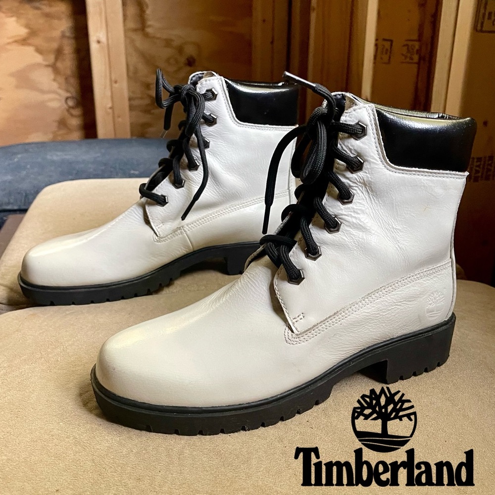 White patent leather Timberland Boots Ankle Lace 7.5 Monochromatic Lace Shoes